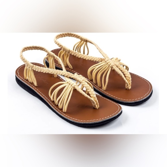 Plaka Summer Sandals Size 11 - Picture 1 of 4